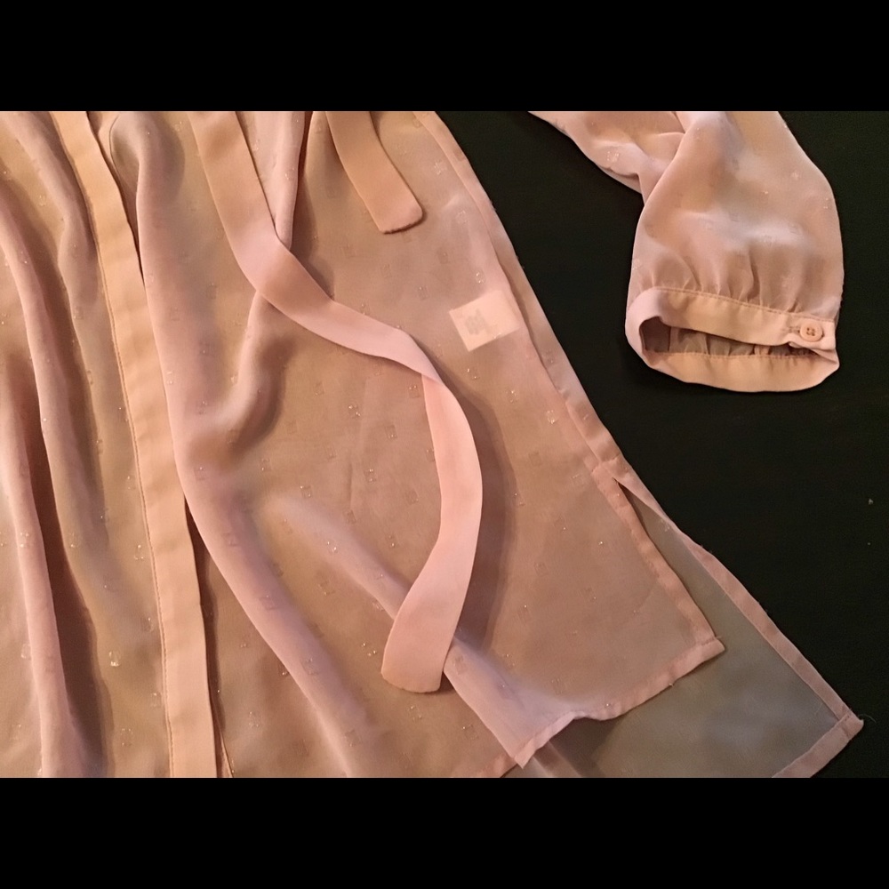 EllE blouse - Picture 5 of 10